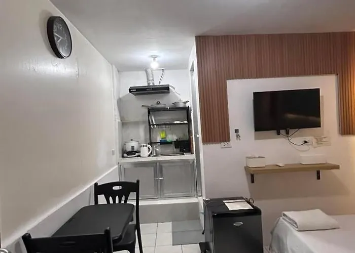 G&j Transient Manila