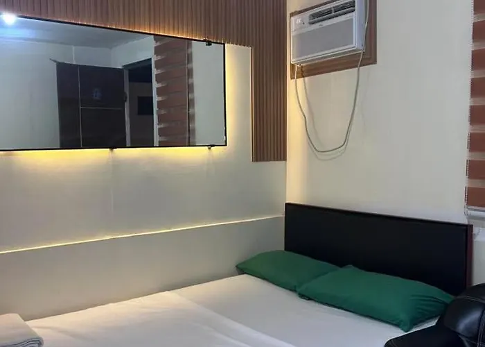G&j Transient Apartamento *